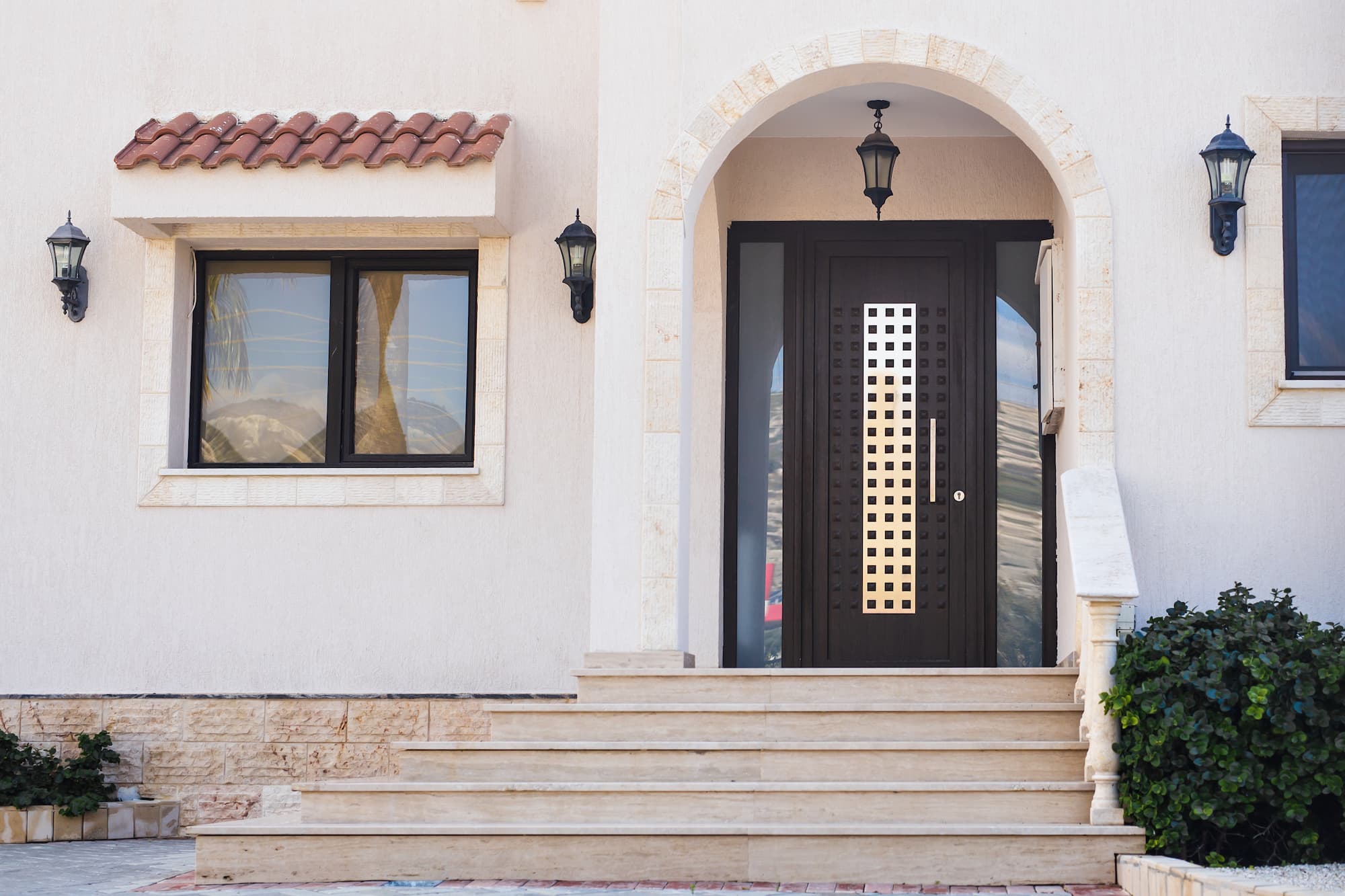 PORTE BLINDEE | Serrurerie Keller Comment choisir sa porte d’entrée en aluminium ? Guebwiller